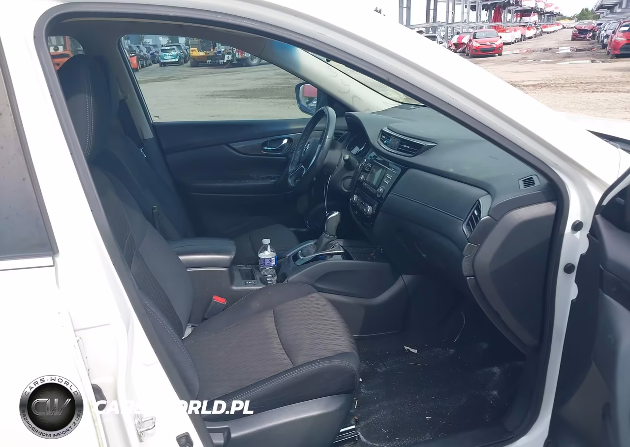 2017 Nissan Rogue Sv VIN:5N1AT2MT0HC897032 - 5