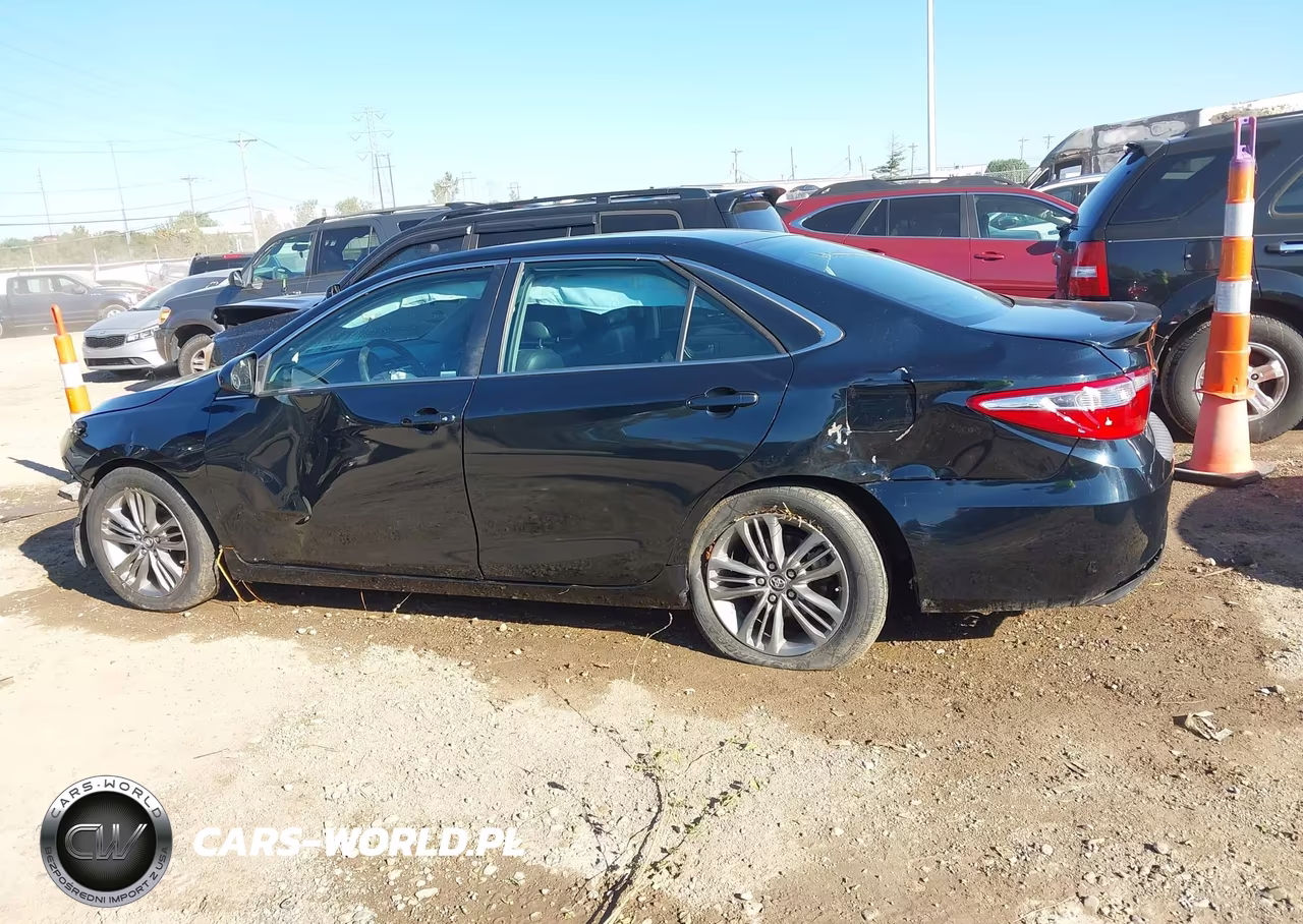 2016 Toyota Camry Se VIN:4T1BF1FK0GU230593 - 15