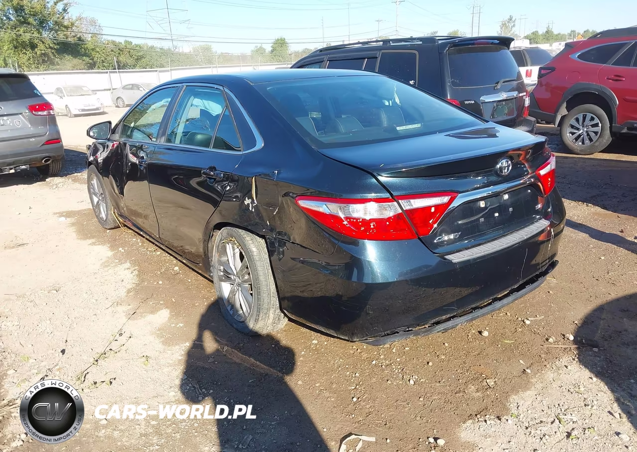 2016 Toyota Camry Se VIN:4T1BF1FK0GU230593 - 3