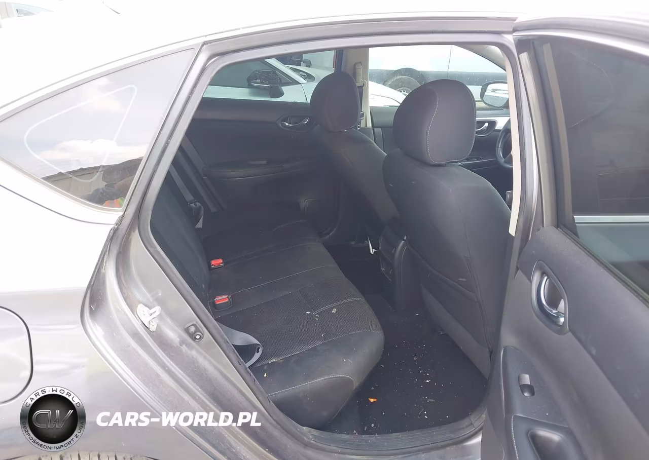 2018 Nissan Sentra S VIN:3N1AB7APXJY341919 - 8