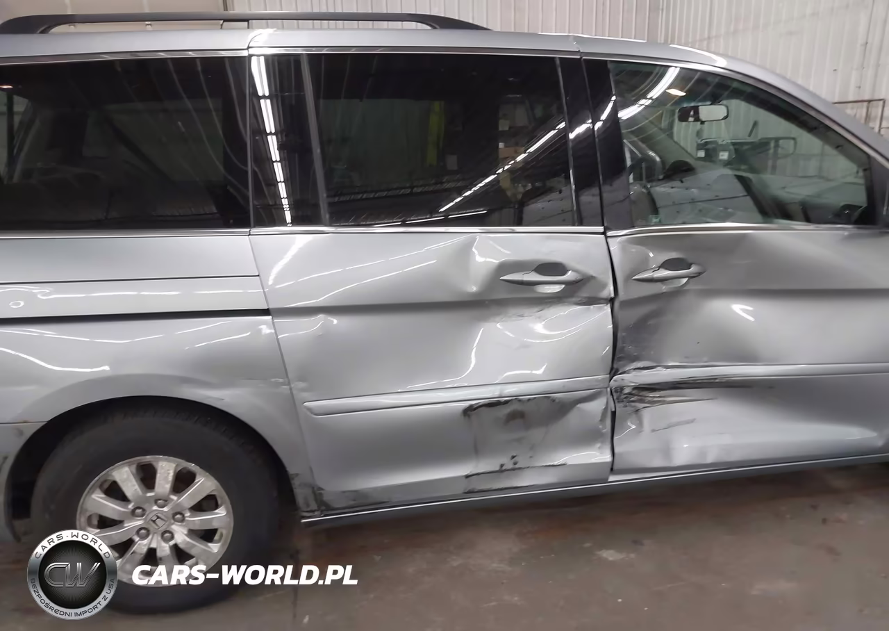 2010 Honda Odyssey Ex VIN:5FNRL3H45AB071673 - 6