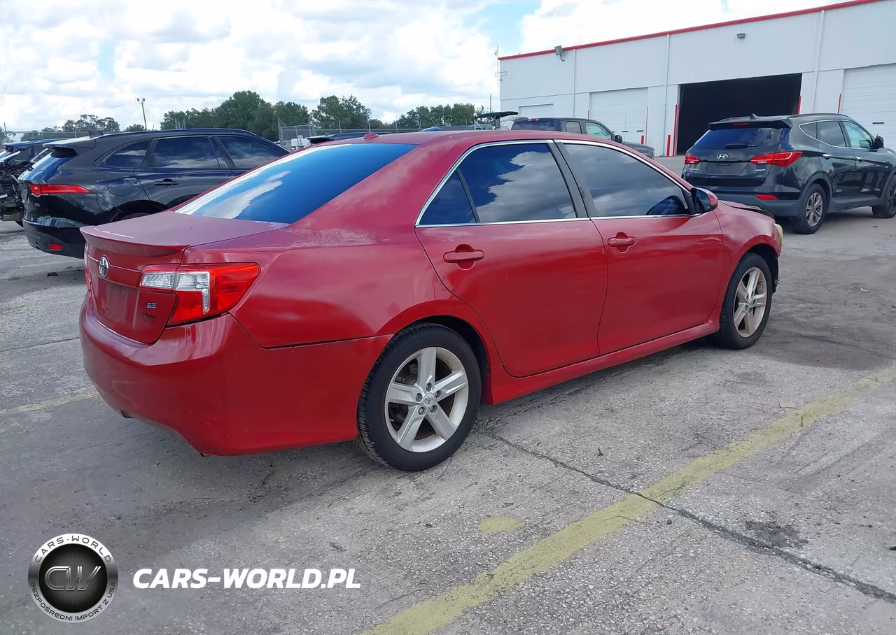 2012 Toyota Camry Se VIN:4T1BF1FK2CU555059 - 4