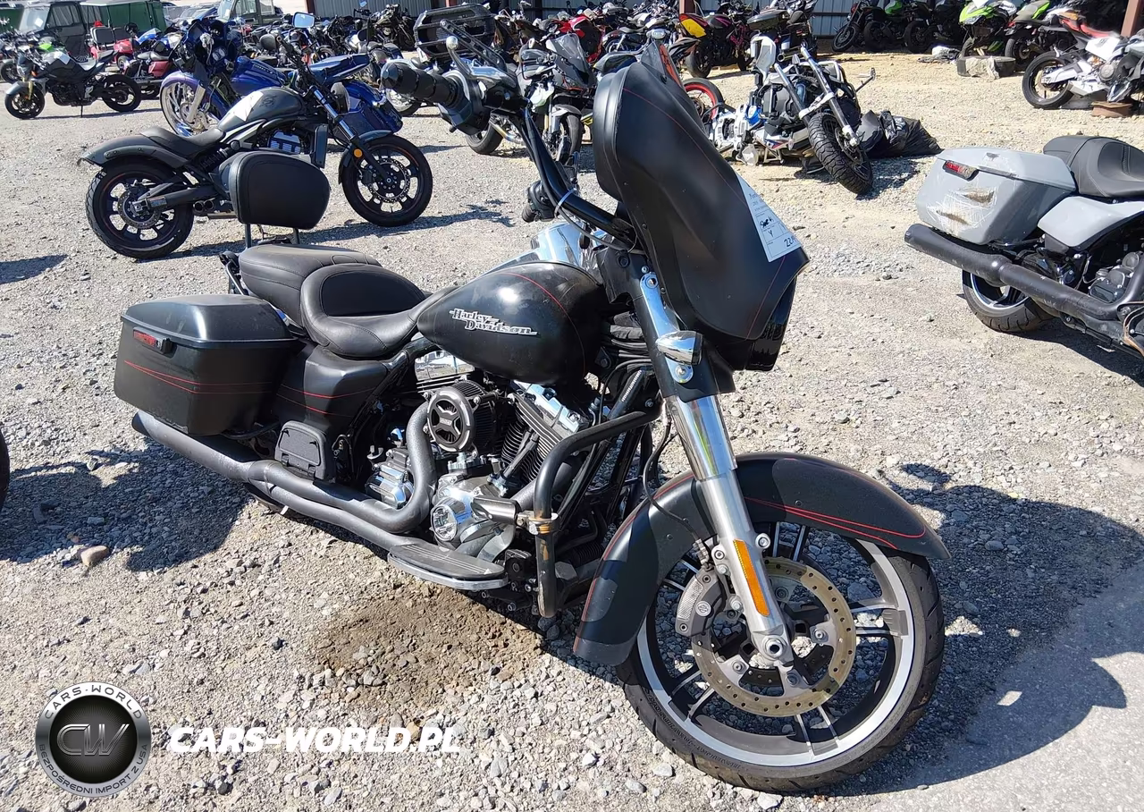 2015 Harley-Davidson Flhxs Street Glide Special VIN:1HD1KRM17FB654480 - 1