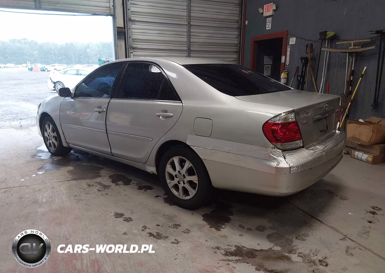 2005 Toyota Camry Xle V6 VIN:4T1BF30K85U103950 - 3
