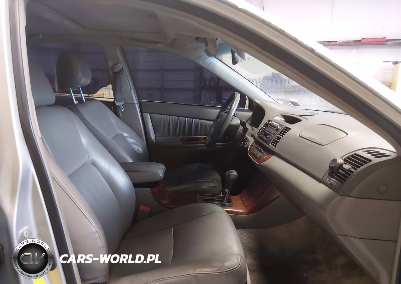 2005 Toyota Camry Xle V6 VIN:4T1BF30K85U103950 - 5