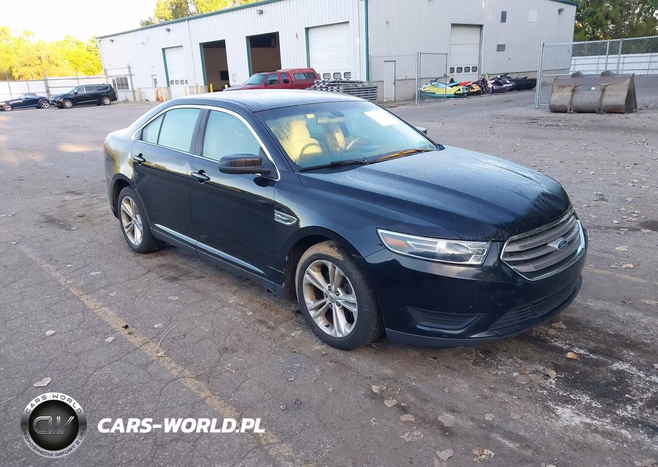 2016 Ford Taurus Se