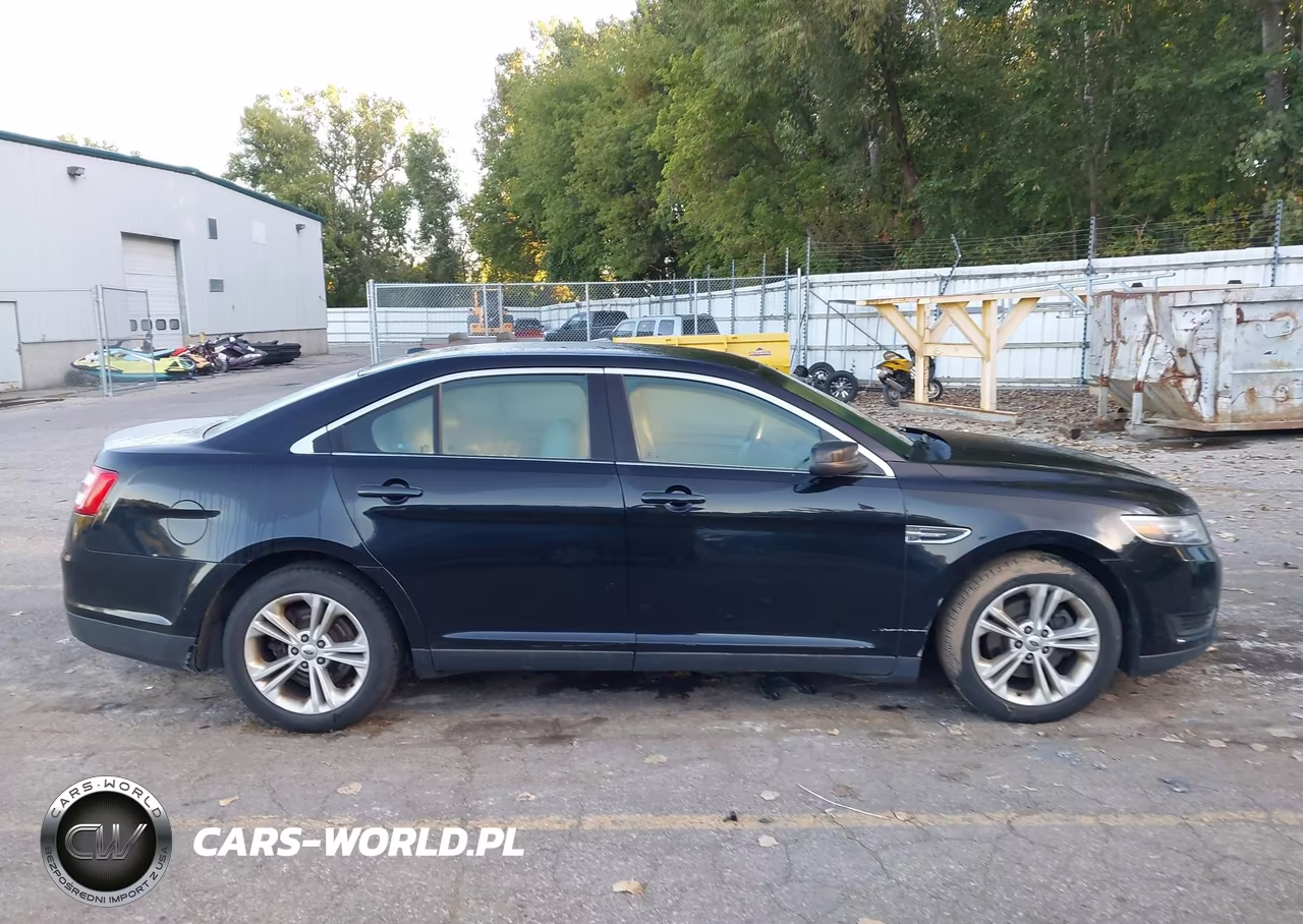 2016 Ford Taurus Se VIN:1FAHP2D8XGG102262 - 13