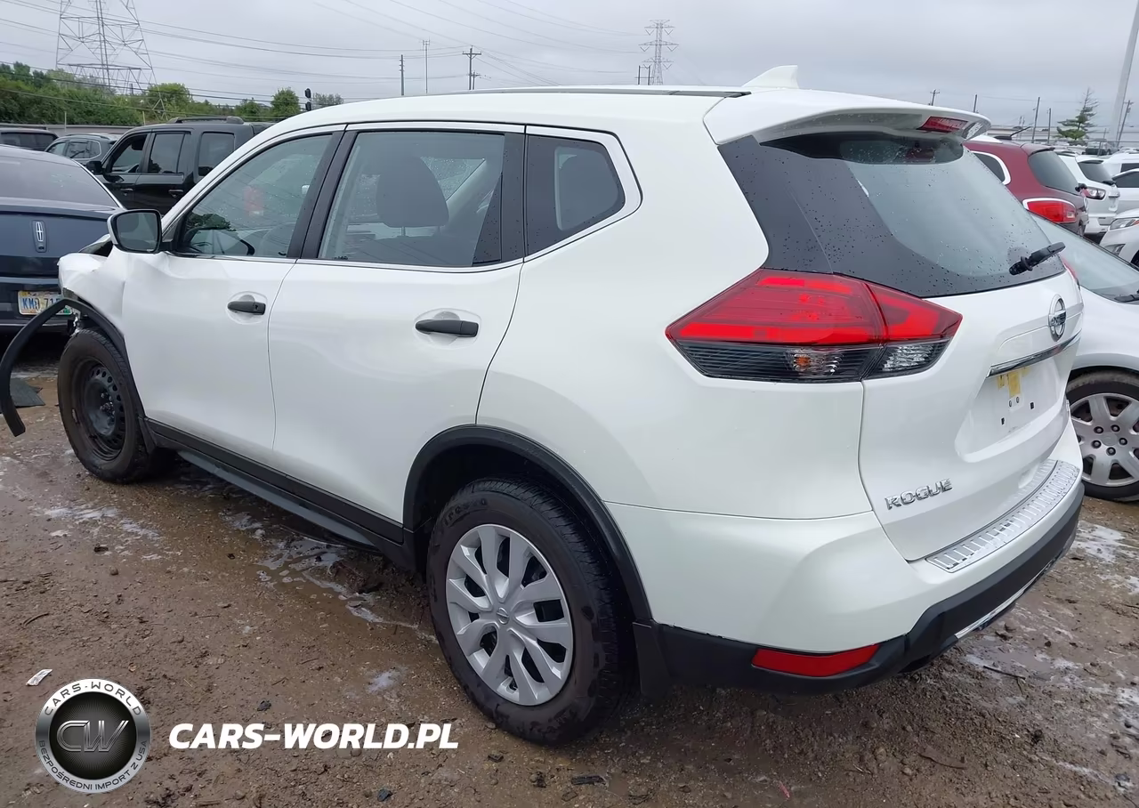 2017 Nissan Rogue S VIN:JN8AT2MVXHW020623 - 3