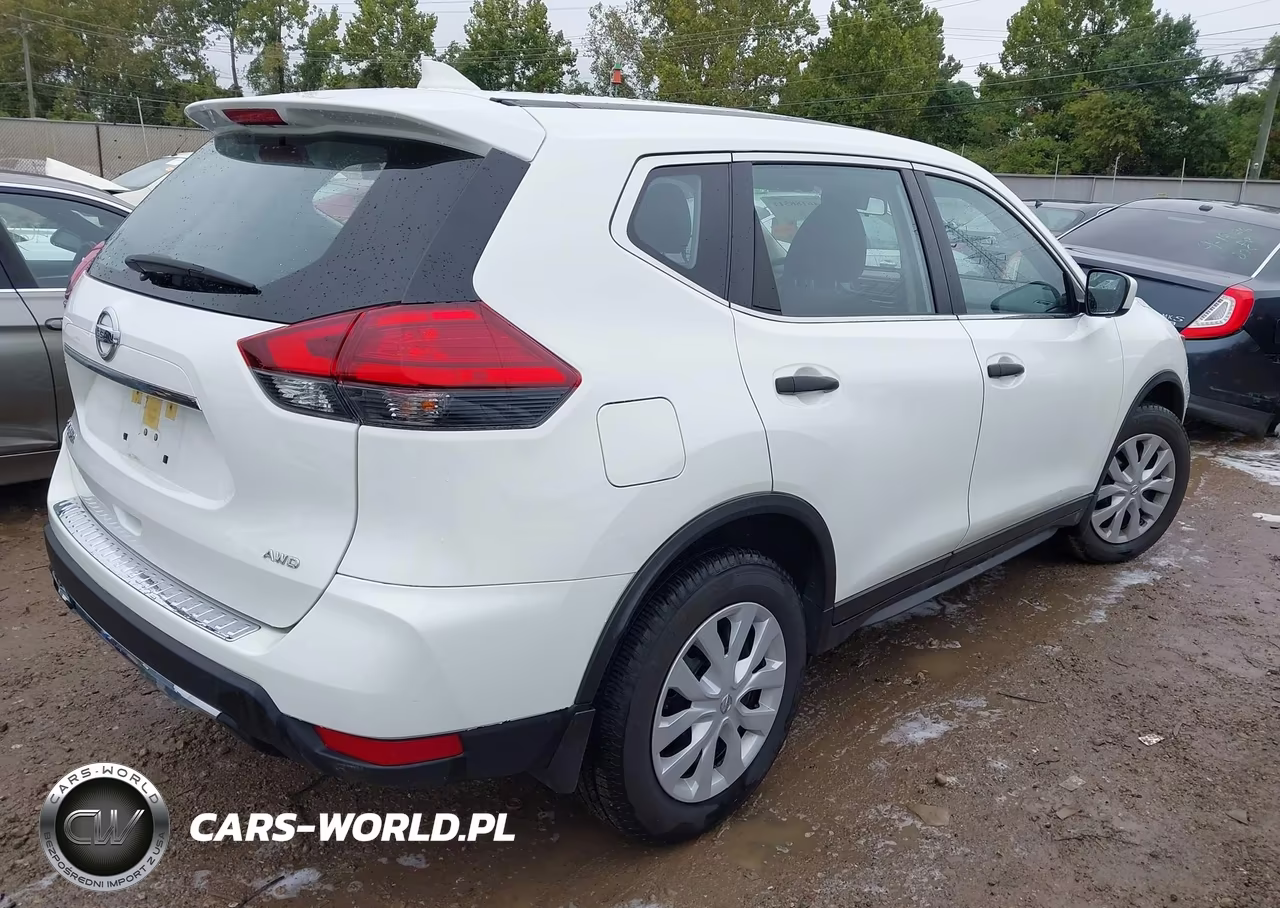 2017 Nissan Rogue S VIN:JN8AT2MVXHW020623 - 4