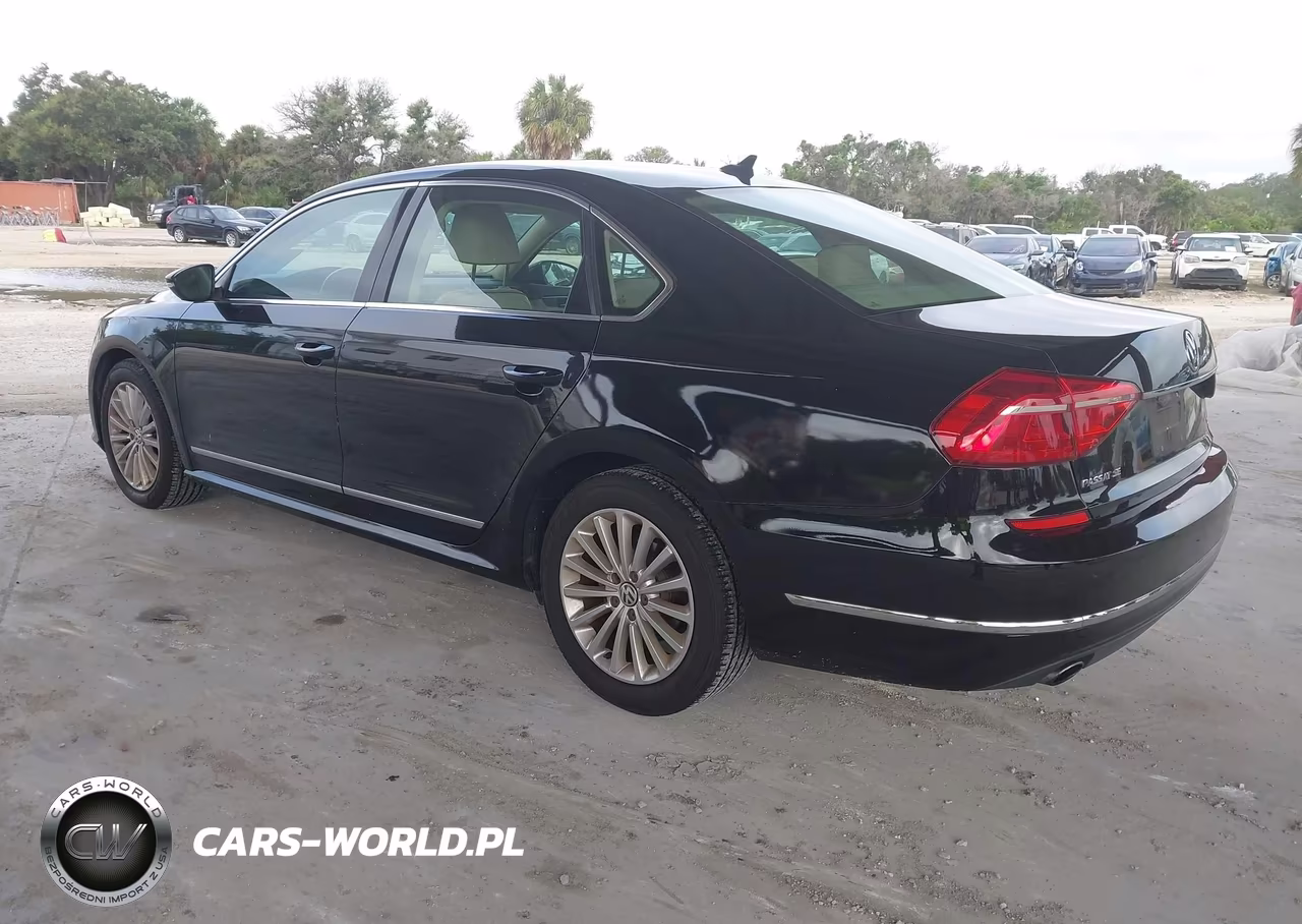 2016 Volkswagen Passat 1.8T Se VIN:1VWBS7A3XGC045666 - 3