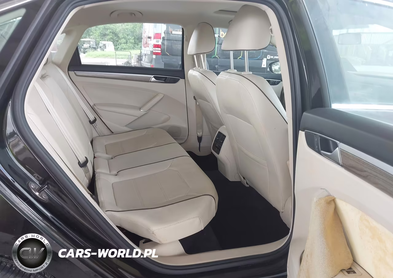 2016 Volkswagen Passat 1.8T Se VIN:1VWBS7A3XGC045666 - 8