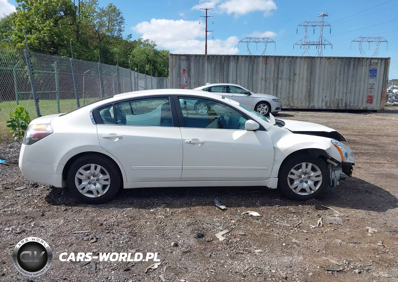 2012 Nissan Altima 2.5 S VIN:1N4AL2AP3CN403325 - 14