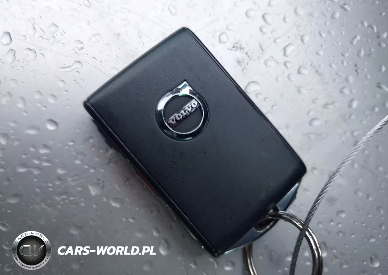 2020 Volvo S60 T5 Momentum VIN:7JR102FK8LG065202 - 11
