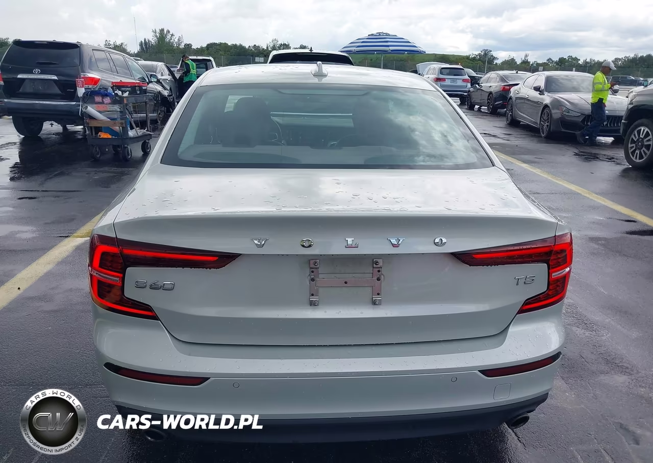 2020 Volvo S60 T5 Momentum VIN:7JR102FK8LG065202 - 16