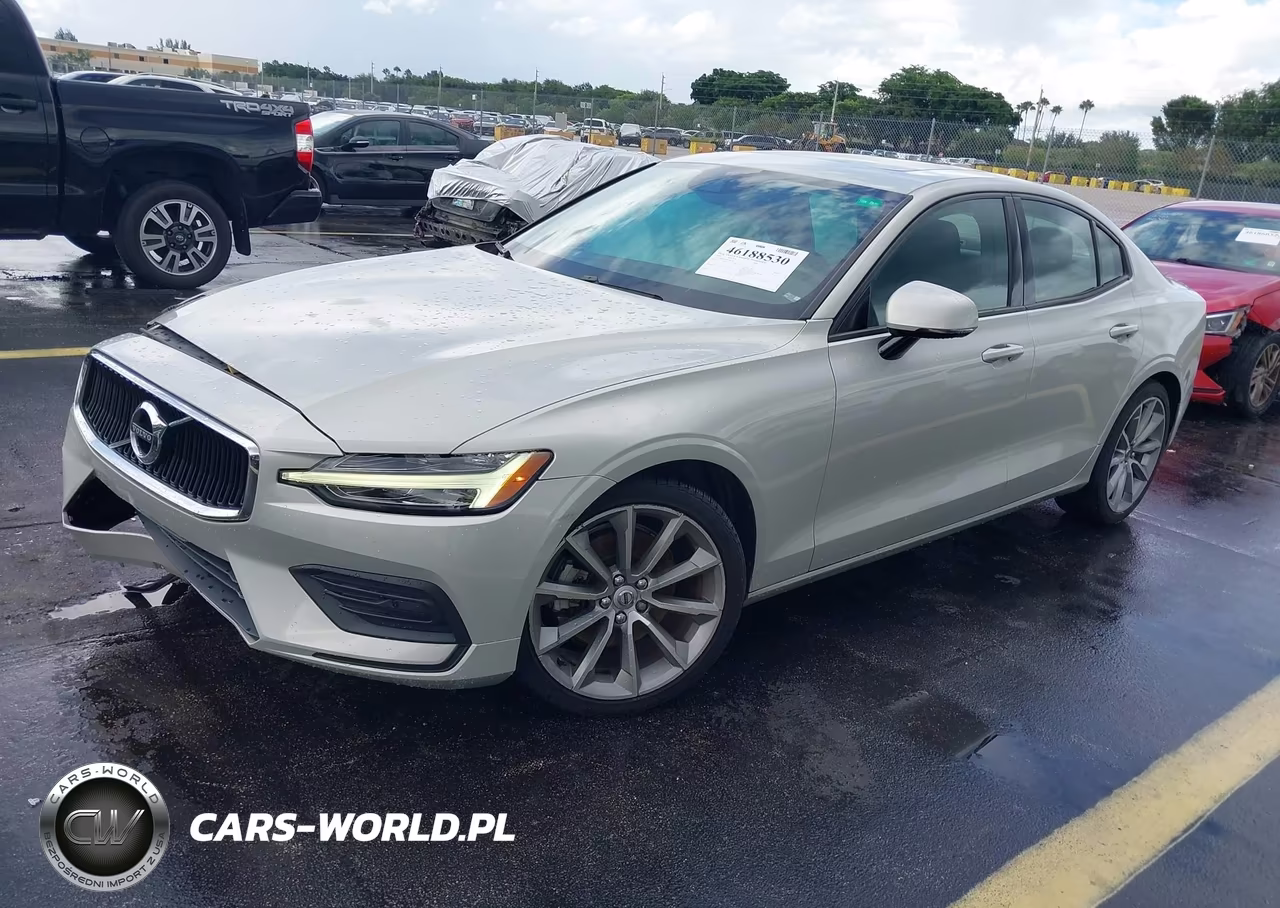 2020 Volvo S60 T5 Momentum VIN:7JR102FK8LG065202 - 2