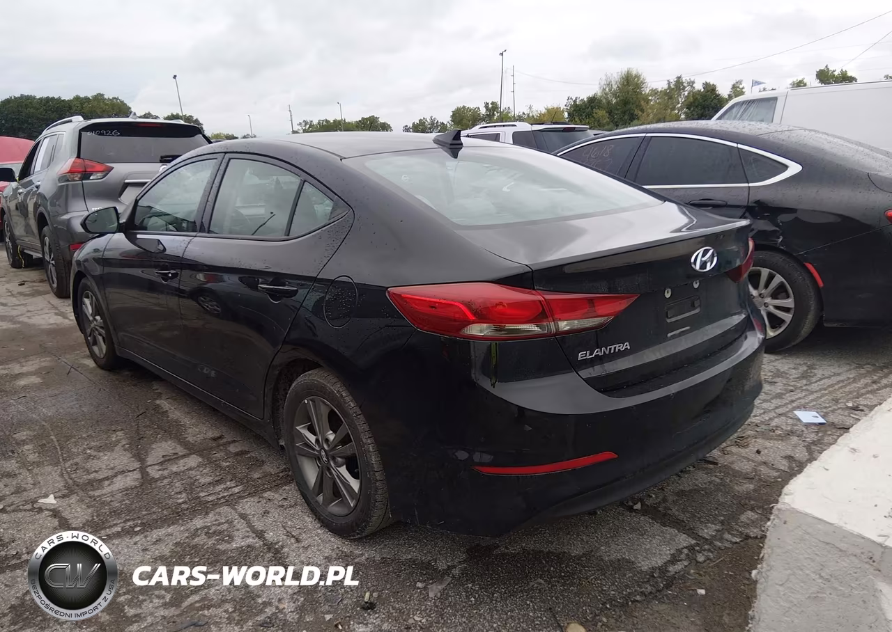 2017 Hyundai Elantra Se VIN:5NPD84LF8HH038463 - 3