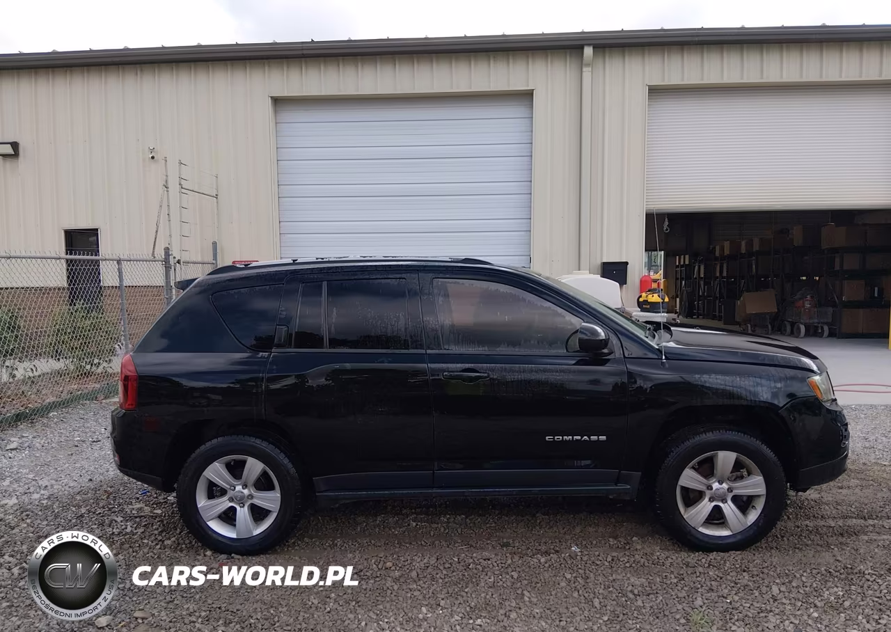 2016 Jeep Compass Sport VIN:1C4NJCBB3GD604566 - 18