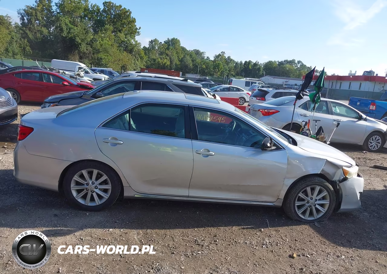 2014 Toyota Camry Xle VIN:4T1BF1FK5EU442841 - 13