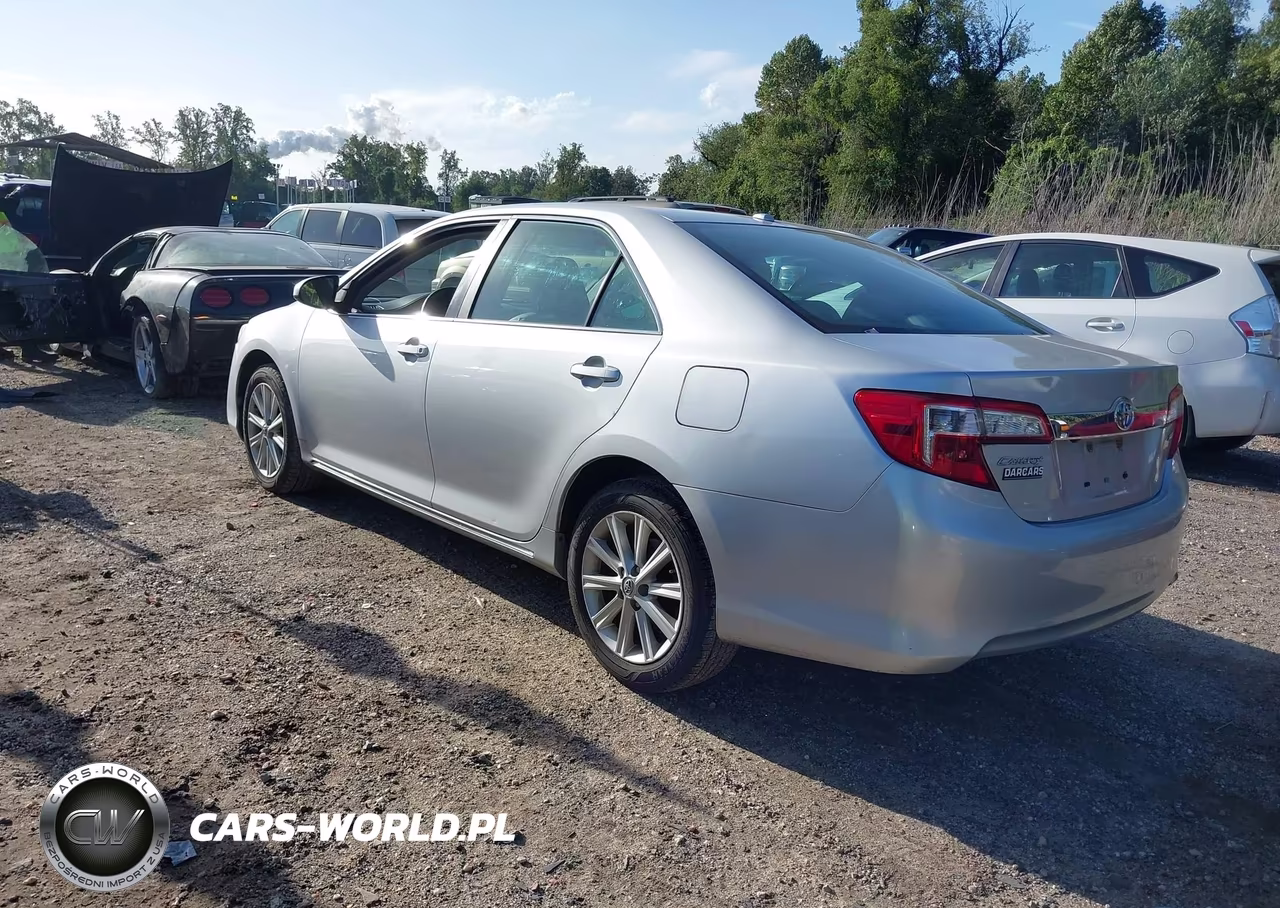 2014 Toyota Camry Xle VIN:4T1BF1FK5EU442841 - 3