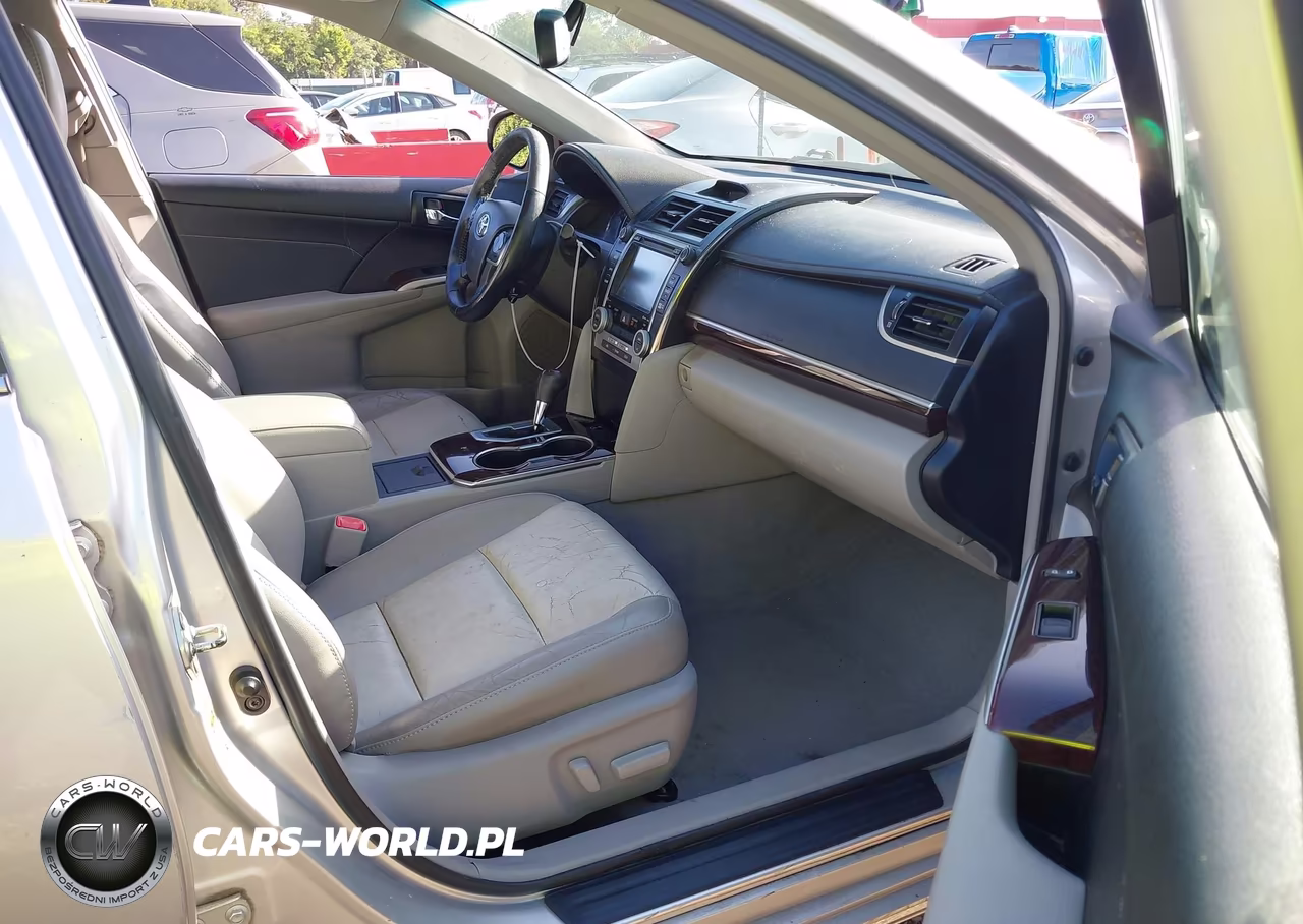 2014 Toyota Camry Xle VIN:4T1BF1FK5EU442841 - 5