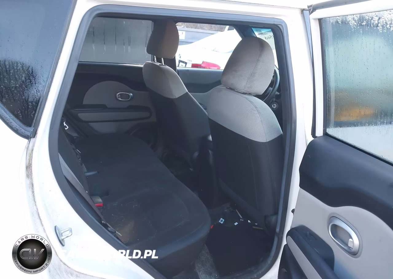 2016 Kia Soul VIN:KNDJN2A22G7287828 - 8