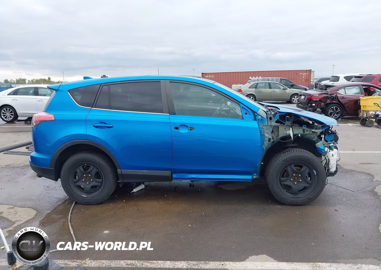 2018 Toyota Rav4 Le VIN:2T3BFREV5JW843754 - 14