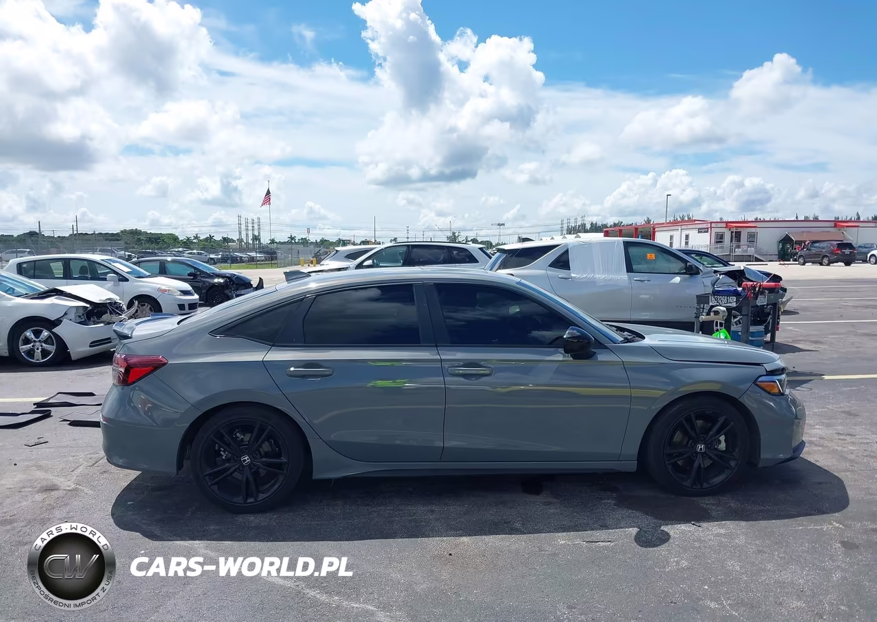 2025 Honda Civic Si Base W-High Performance Summer Tires- VIN:2HGFE1E57SH477496 - 13