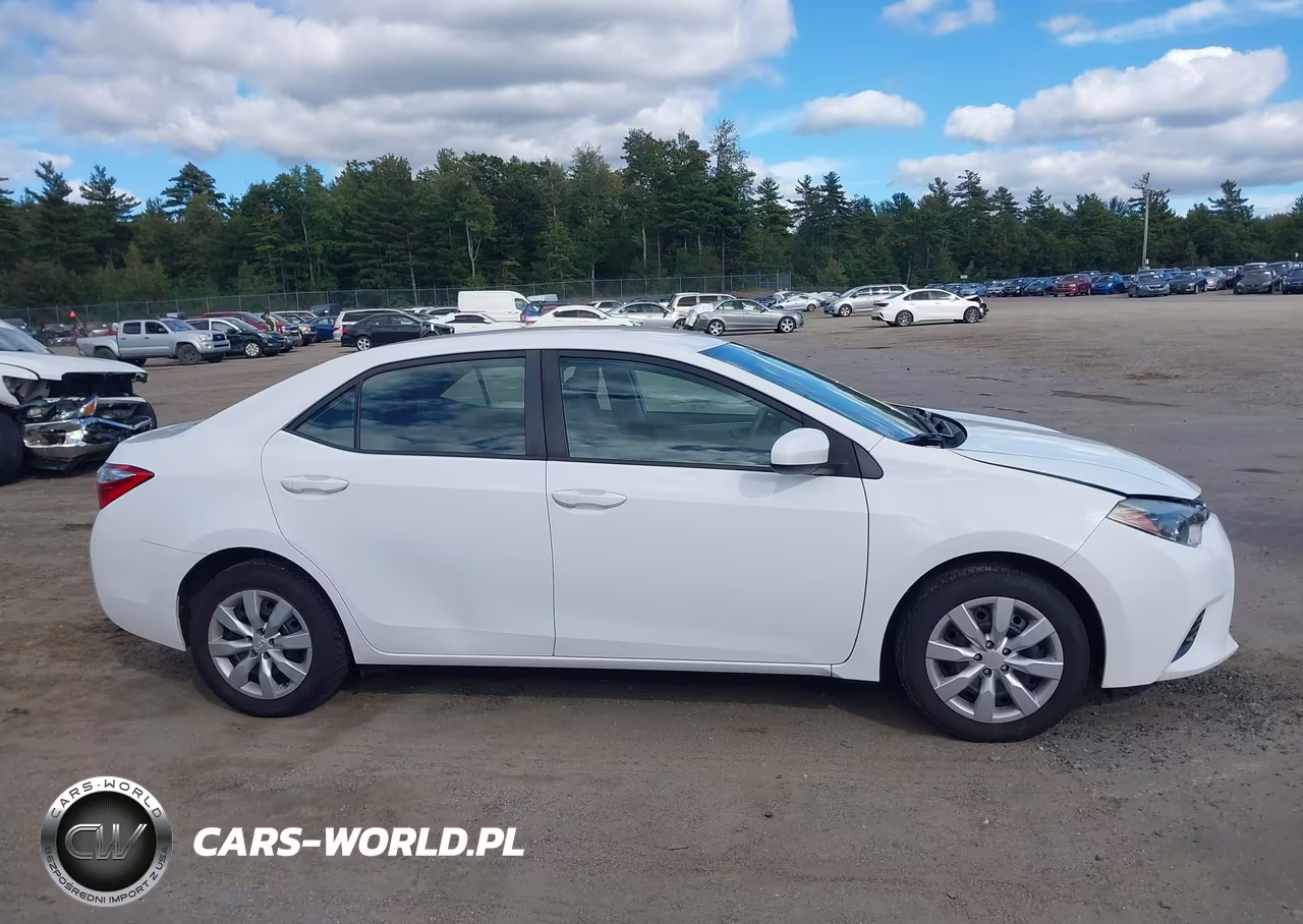 2015 Toyota Corolla Le VIN:2T1BURHE6FC399173 - 13