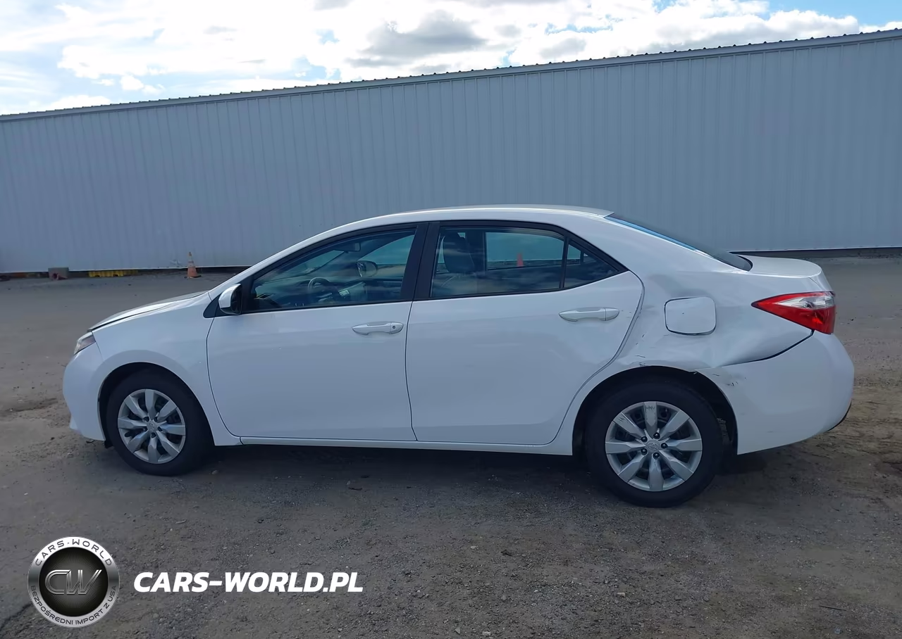 2015 Toyota Corolla Le VIN:2T1BURHE6FC399173 - 14