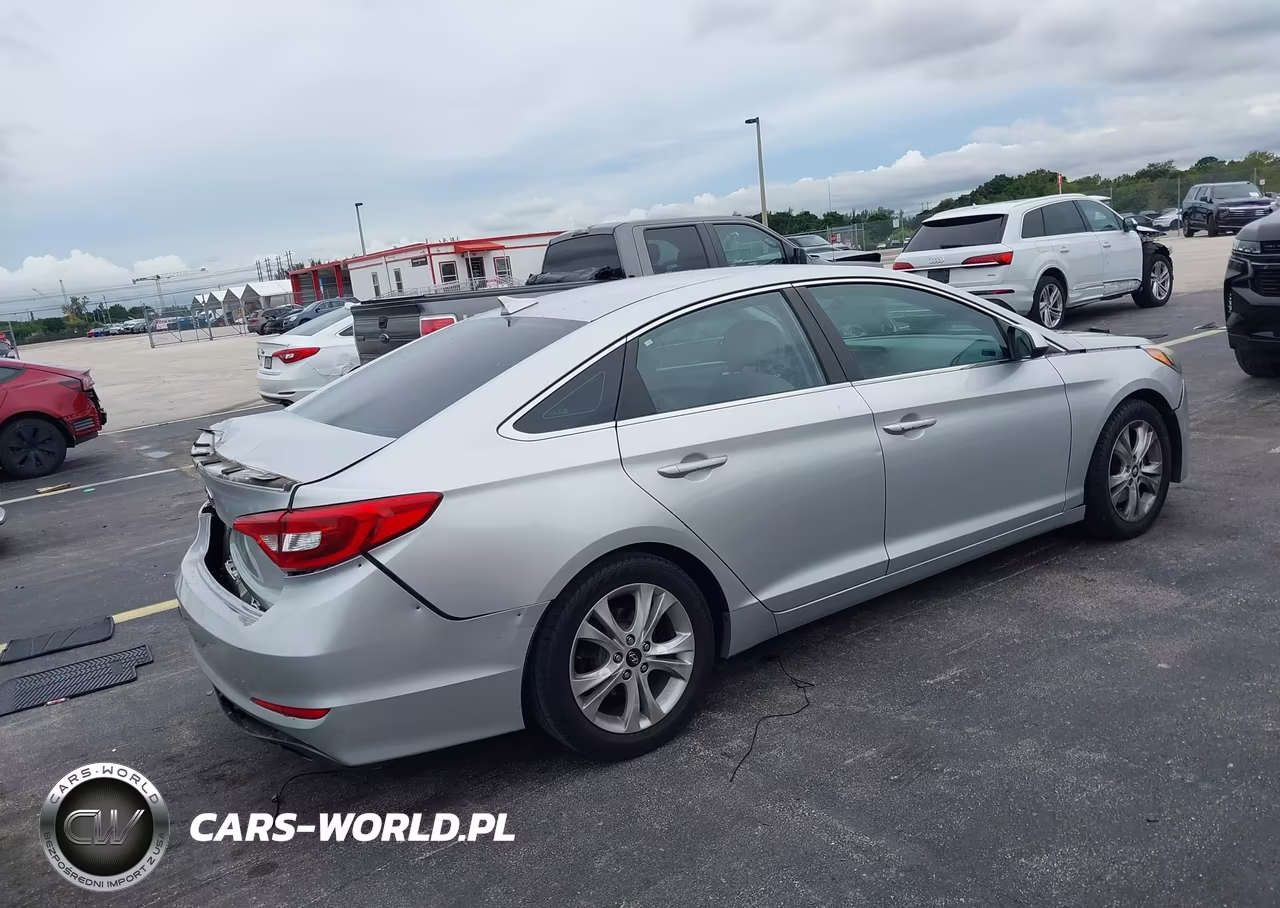 2015 Hyundai Sonata Se VIN:5NPE24AF3FH204958 - 4