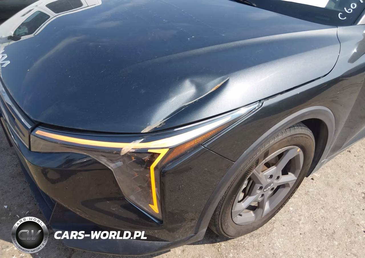 2025 Kia K4 Lxs VIN:3KPFT4DE7SE116692 - 6