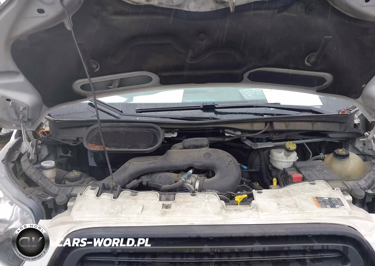 2019 Ford Transit-150 VIN:1FTYE1ZM5KKA39559 - 10