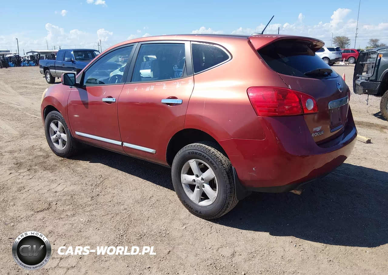2013 Nissan Rogue S VIN:JN8AS5MT2DW531899 - 3