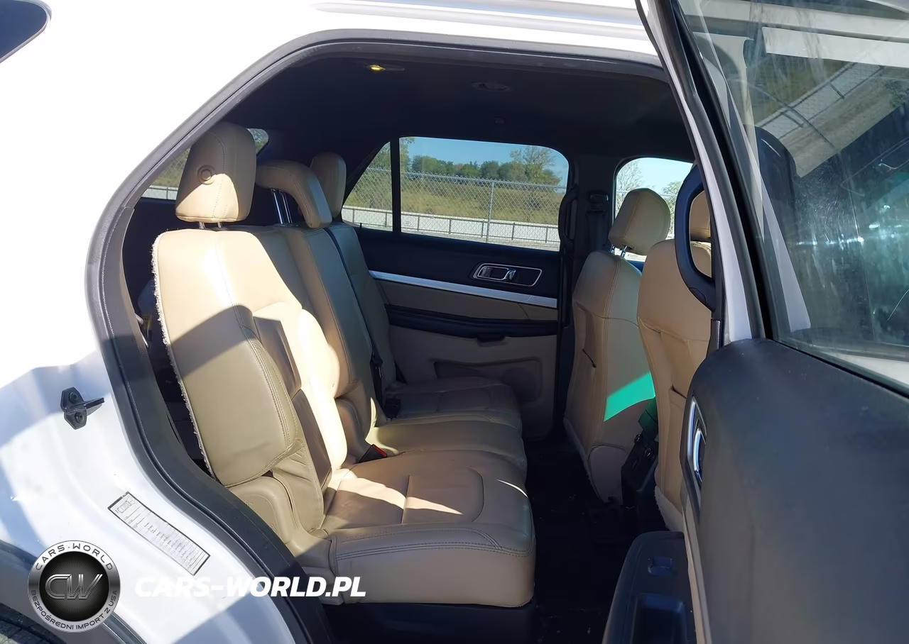 2016 Ford Explorer Xlt VIN:1FM5K8D81GGA11357 - 8