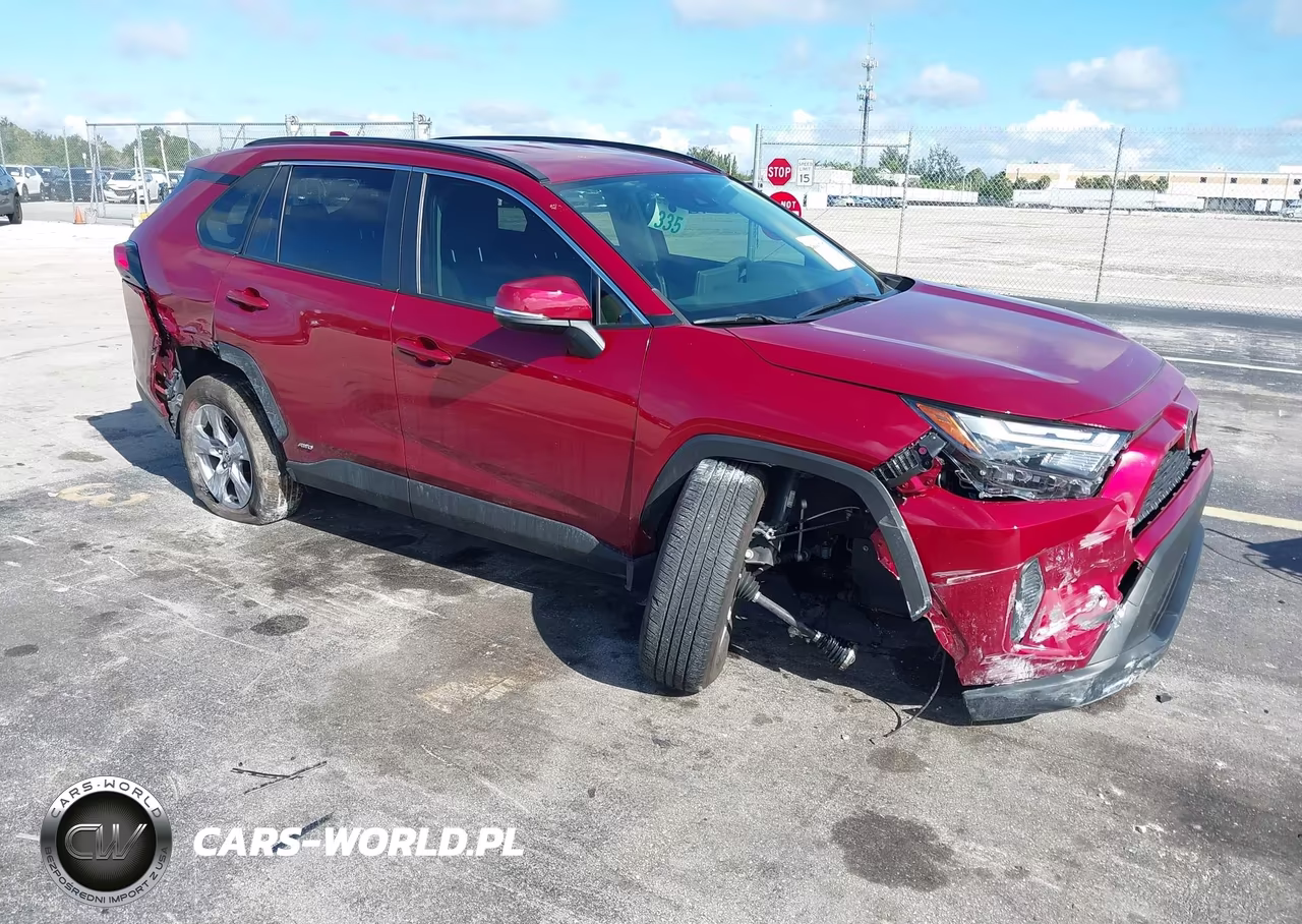 2025 Toyota Rav4 Hybrid Xle – zdjęcie 1 z 16