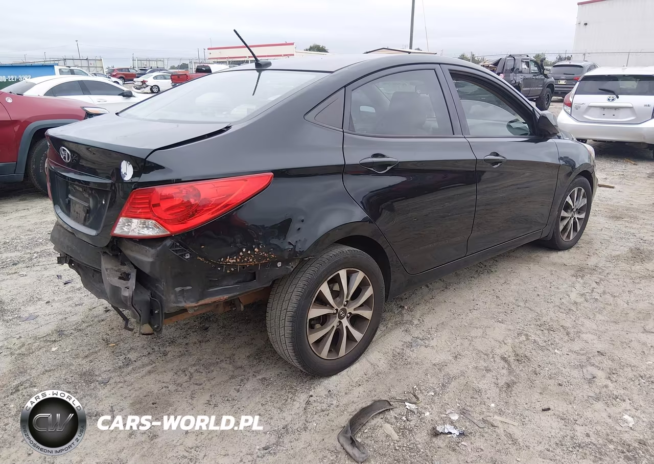 2017 Hyundai Accent Value Edition VIN:KMHCT4AE1HU318943 - 4