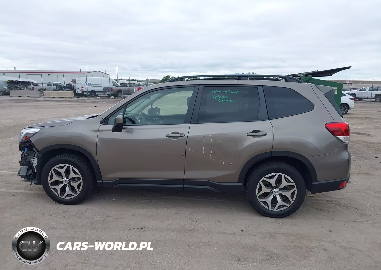 2020 Subaru Forester Premium VIN:JF2SKAJC7LH605335 - 15