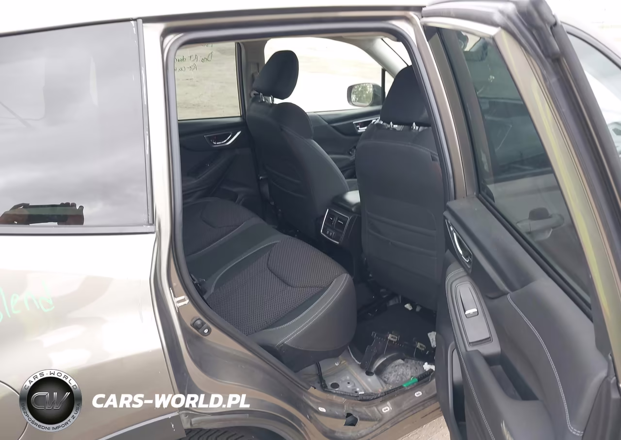 2020 Subaru Forester Premium VIN:JF2SKAJC7LH605335 - 8