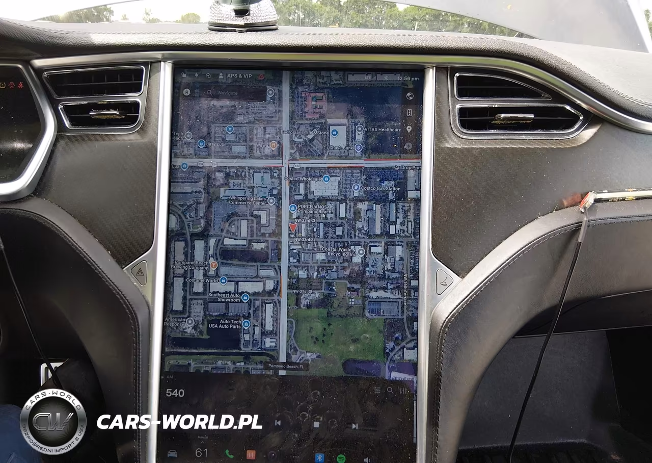 2013 Tesla Model S Performance VIN:5YJSA1DP2DFP05327 - 19