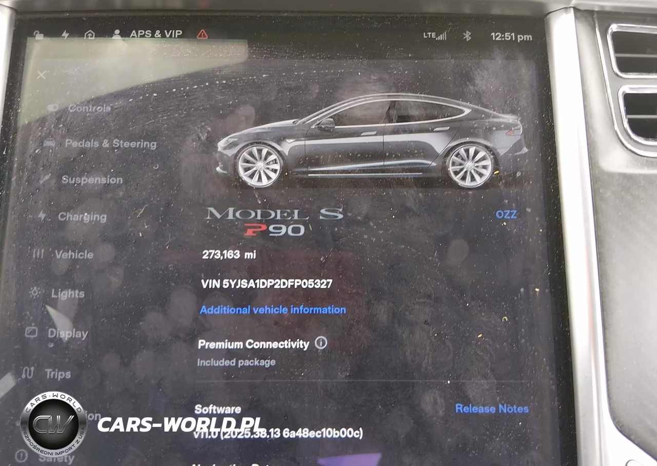 2013 Tesla Model S Performance VIN:5YJSA1DP2DFP05327 - 7