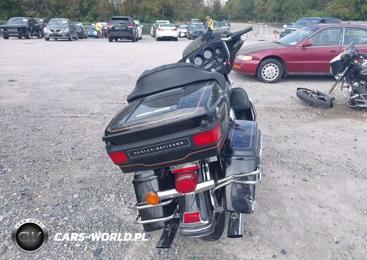 1998 Harley-Davidson Flhtcui VIN:1HD1FCR18WY622399 - 6