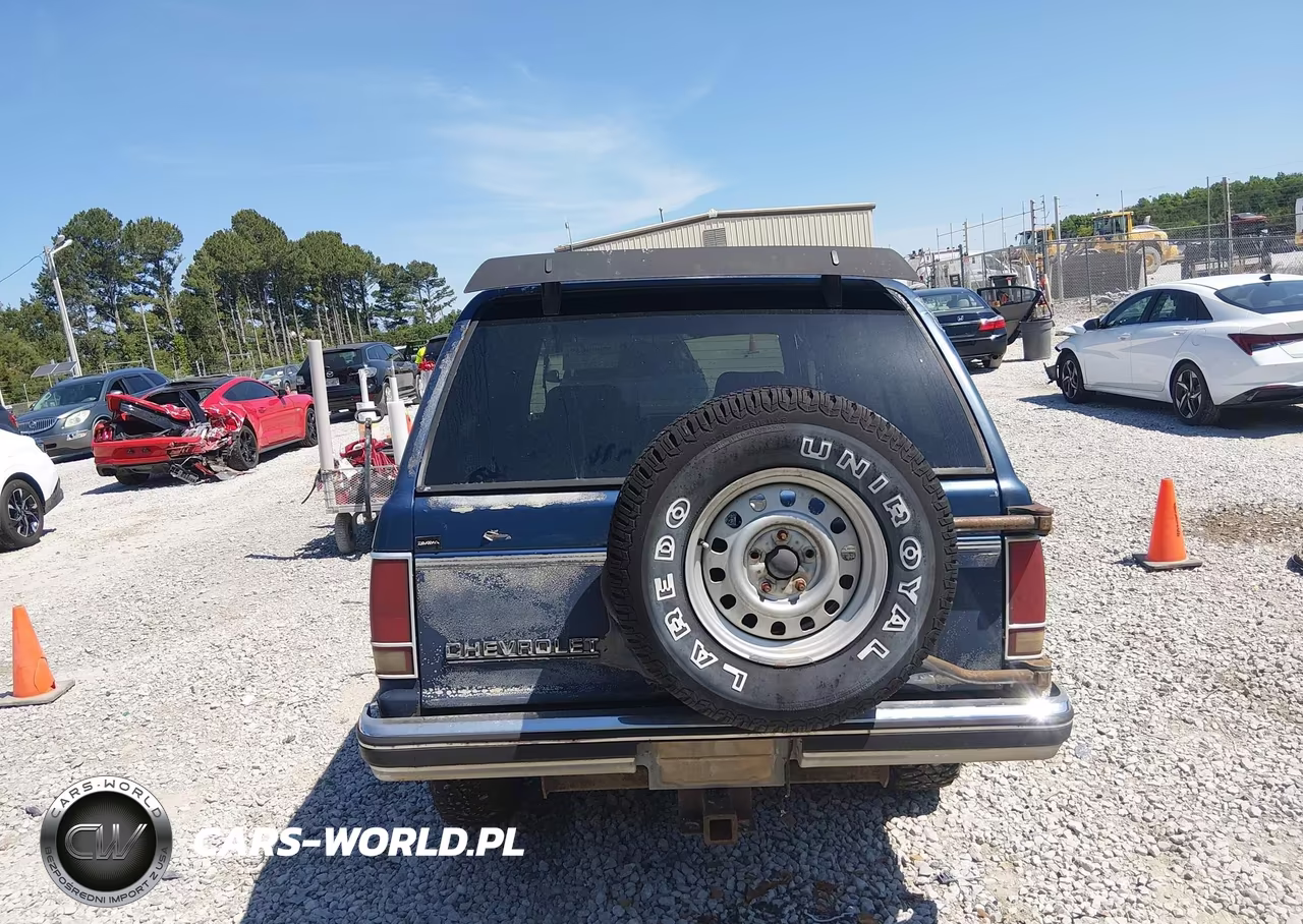 1989 Chevrolet Blazer S10 VIN:1GNCT18Z8K8249655 - 16