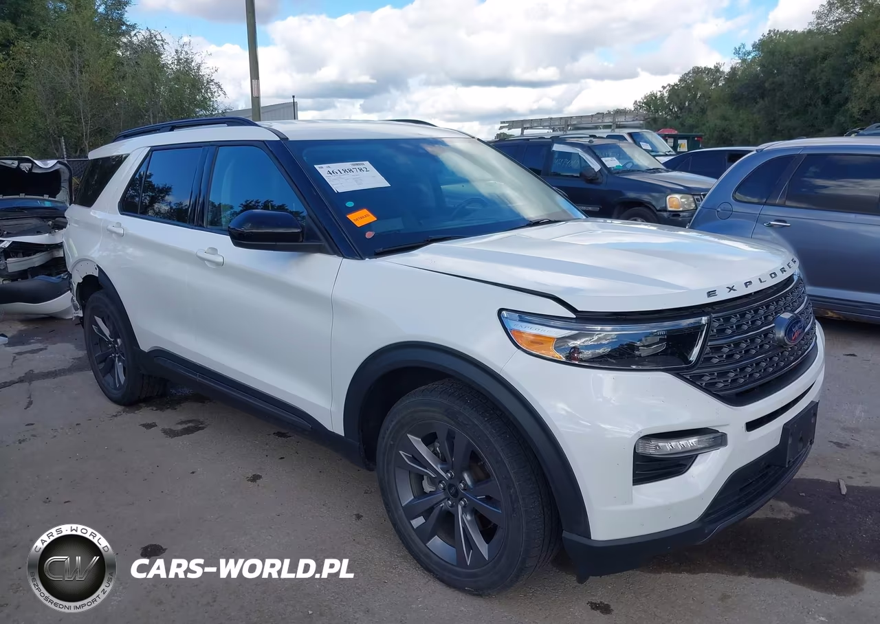 2022 Ford Explorer Xlt