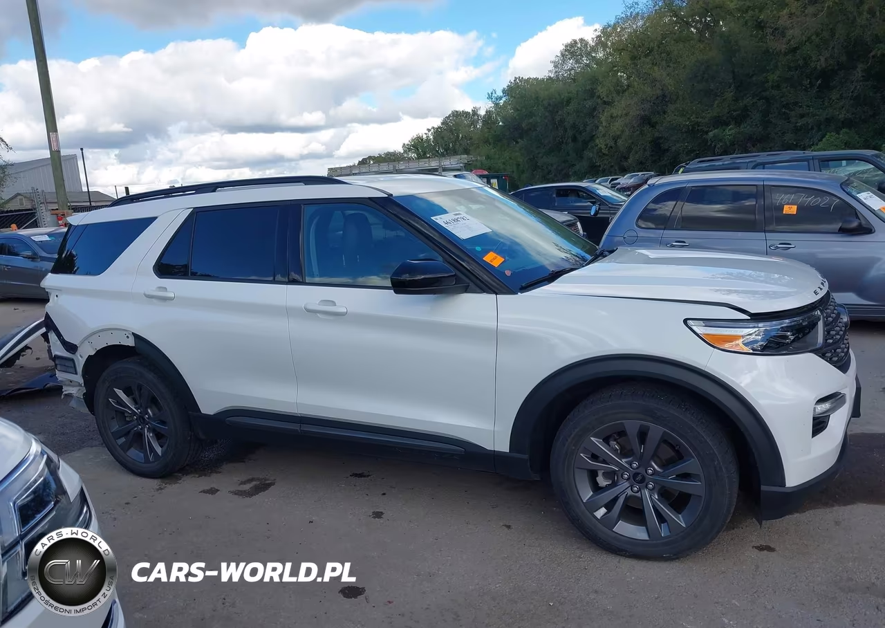 2022 Ford Explorer Xlt VIN:1FMSK8DH0NGA98412 - 14