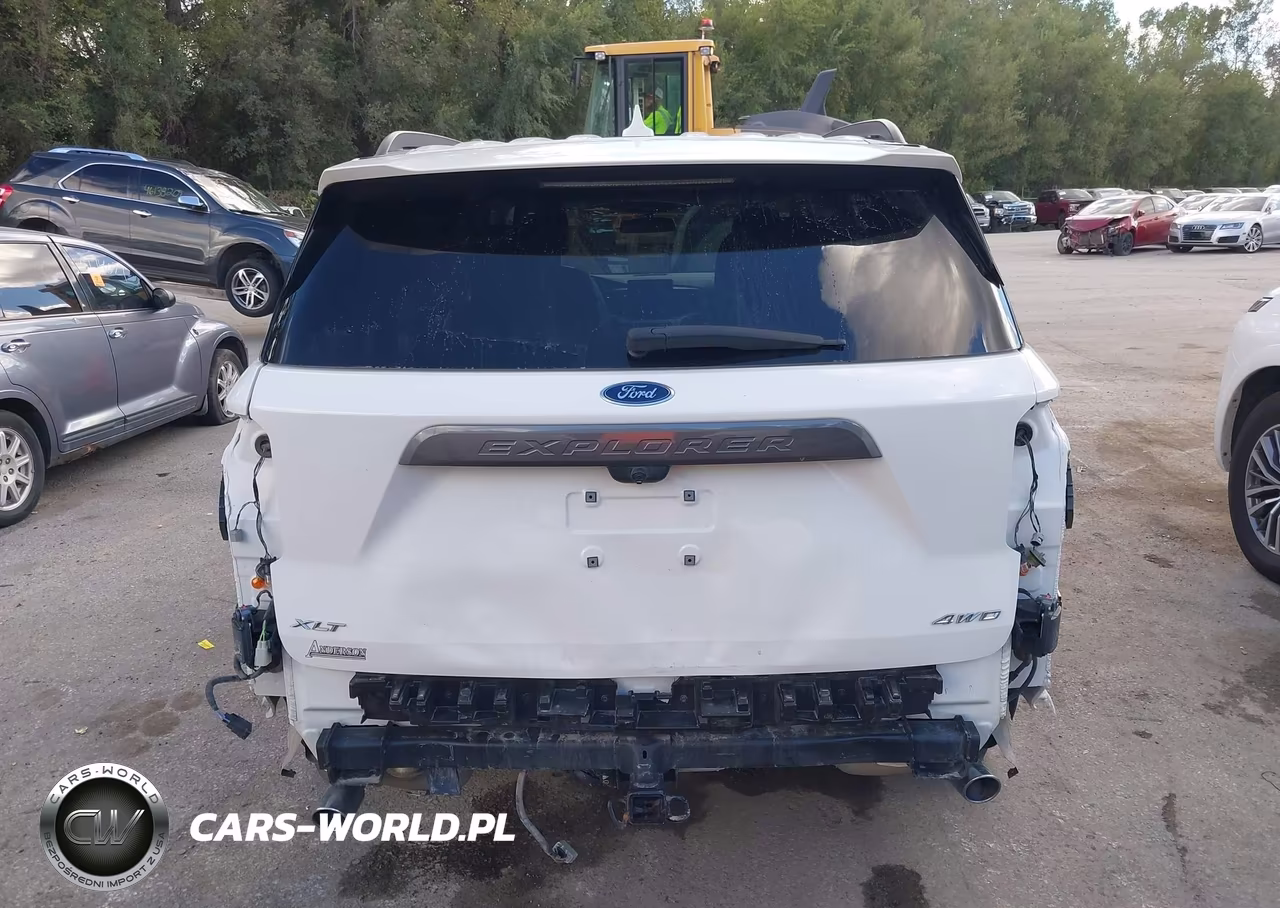 2022 Ford Explorer Xlt VIN:1FMSK8DH0NGA98412 - 17