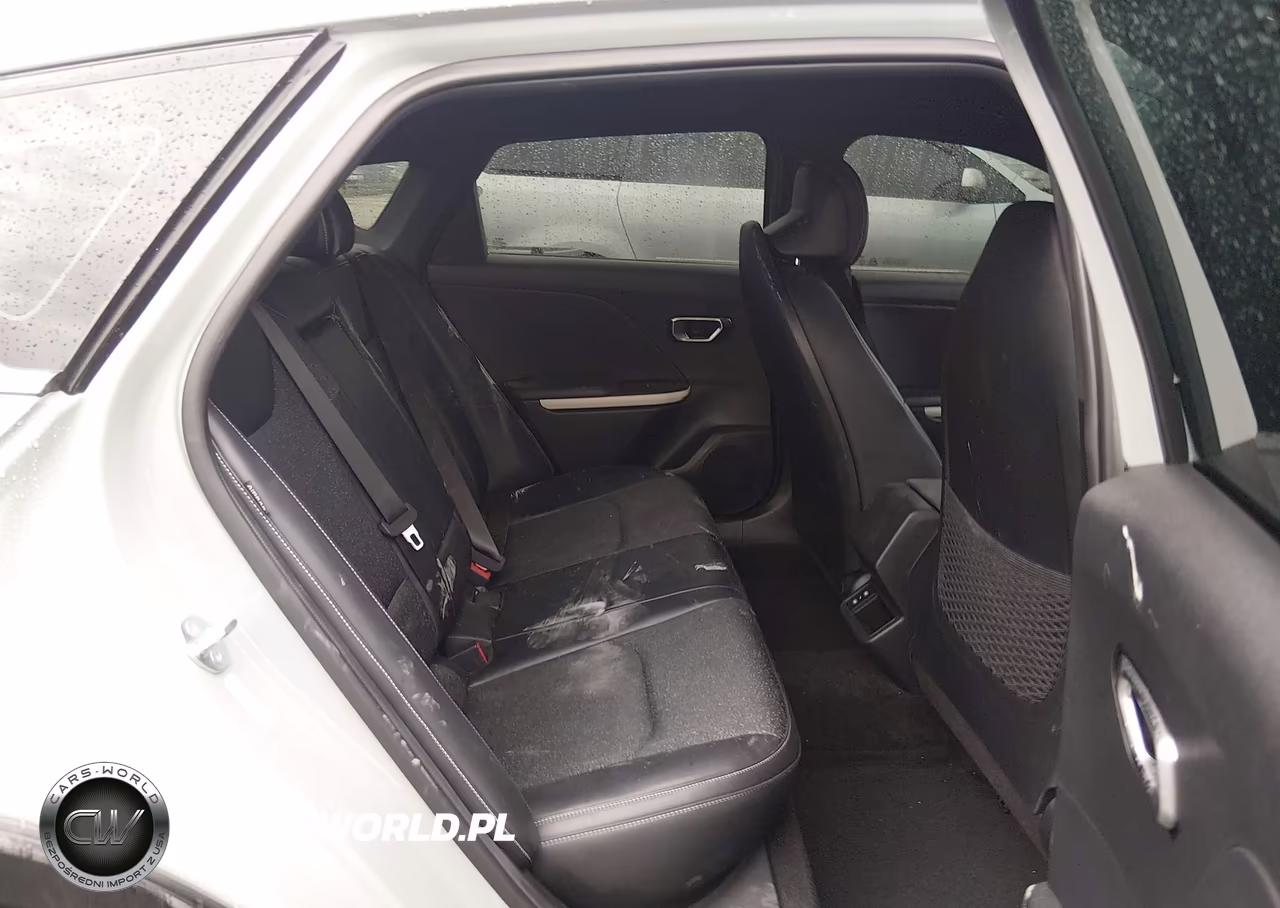 2025 Kia K4 Gt-Line VIN:3KPFW4DE6SE071817 - 8