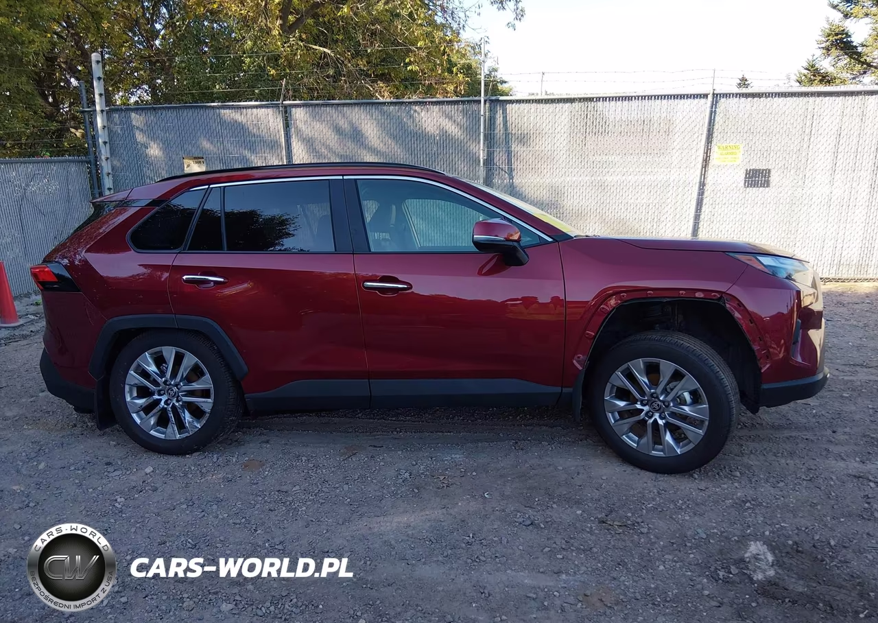 2025 Toyota Rav4 Limited VIN:2T3N1RFV4SW566140 - 13