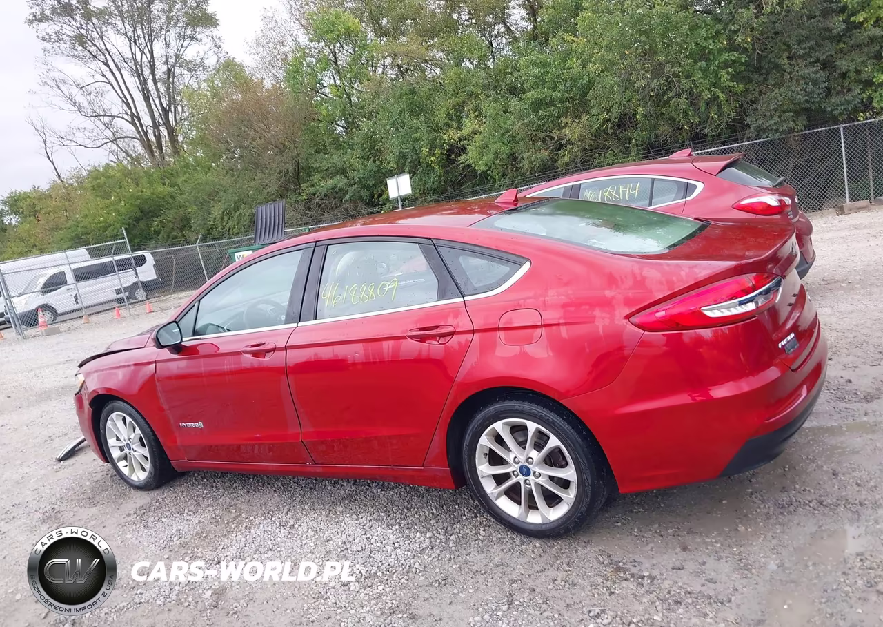 2019 Ford Fusion Hybrid Se VIN:3FA6P0LU1KR226030 - 15