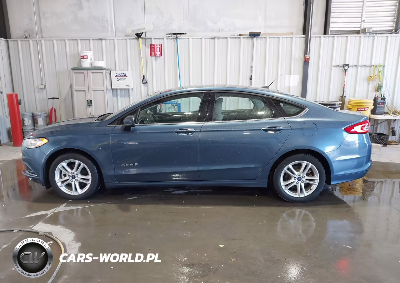 2018 Ford Fusion Hybrid S VIN:3FA6P0UU5JR273753 - 14
