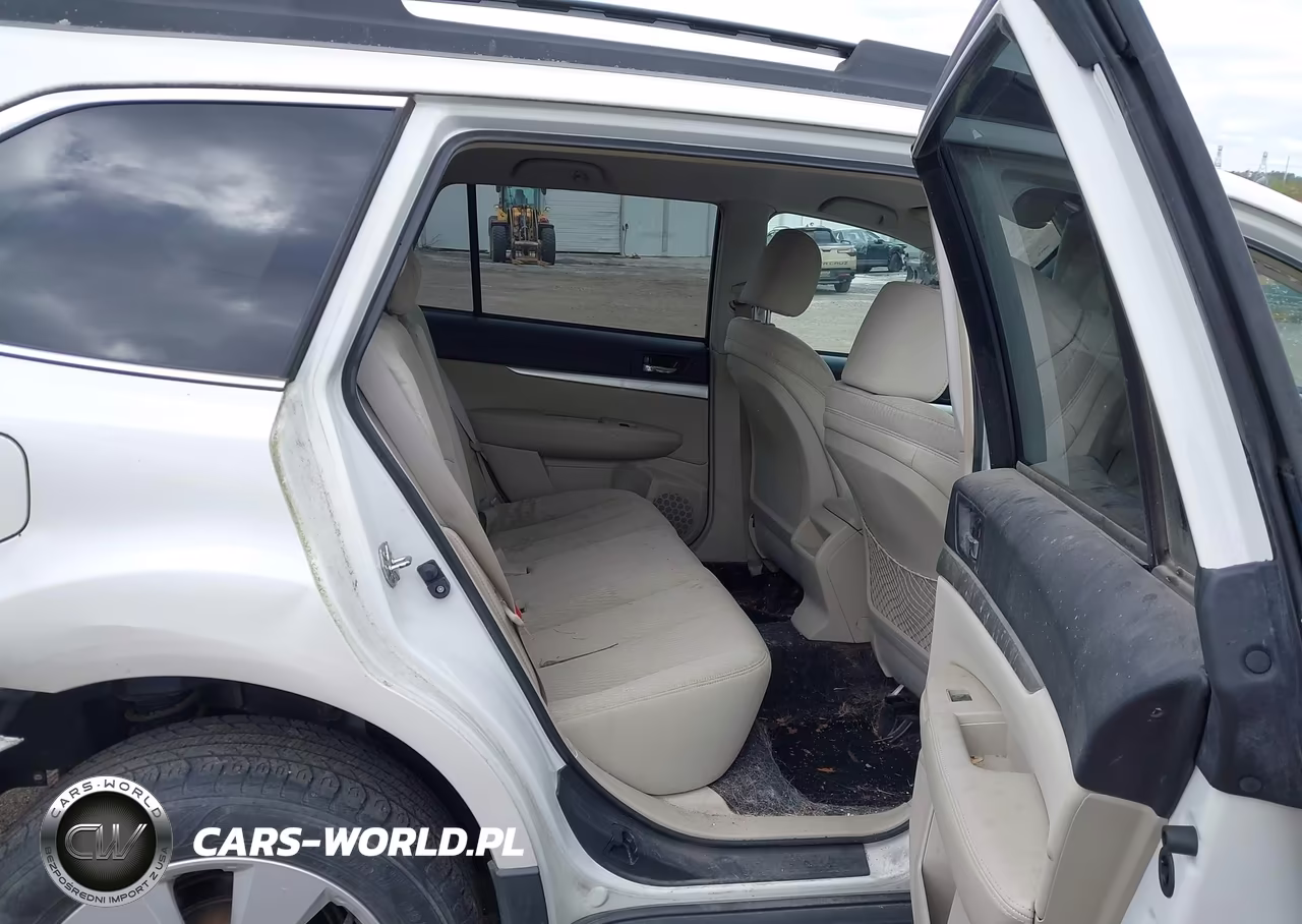 2011 Subaru Outback 2.5I Premium VIN:4S4BRBCC2B3397692 - 8